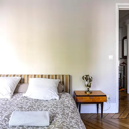 Apartment 4° Centre - Marais/beaubourg