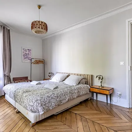 4° Centre - Marais/beaubourg Apartment *